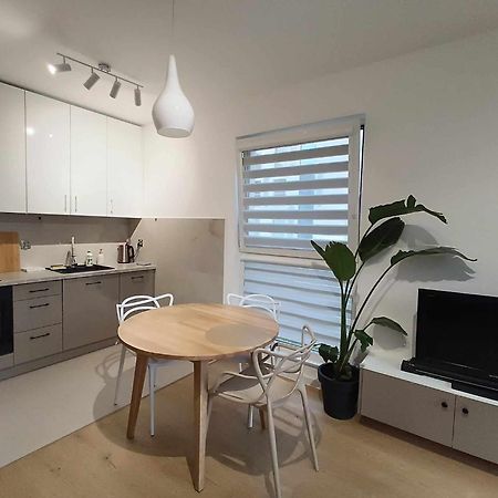 Solaris Bella Apartment- Tauron Arena Kraków Zewnętrze zdjęcie